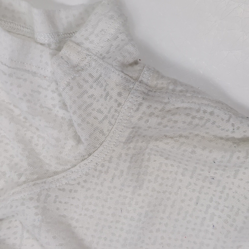 Lululemon Short sleeve Tee - Picture 5 of 6